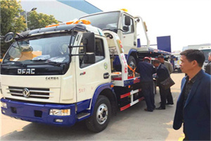 海兴汽车道路救援拖车价格